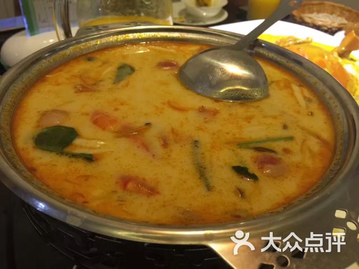 节食减肥隐患大 女人减肥要对用法子【星空官方网站】(图2) 星空app官方网页